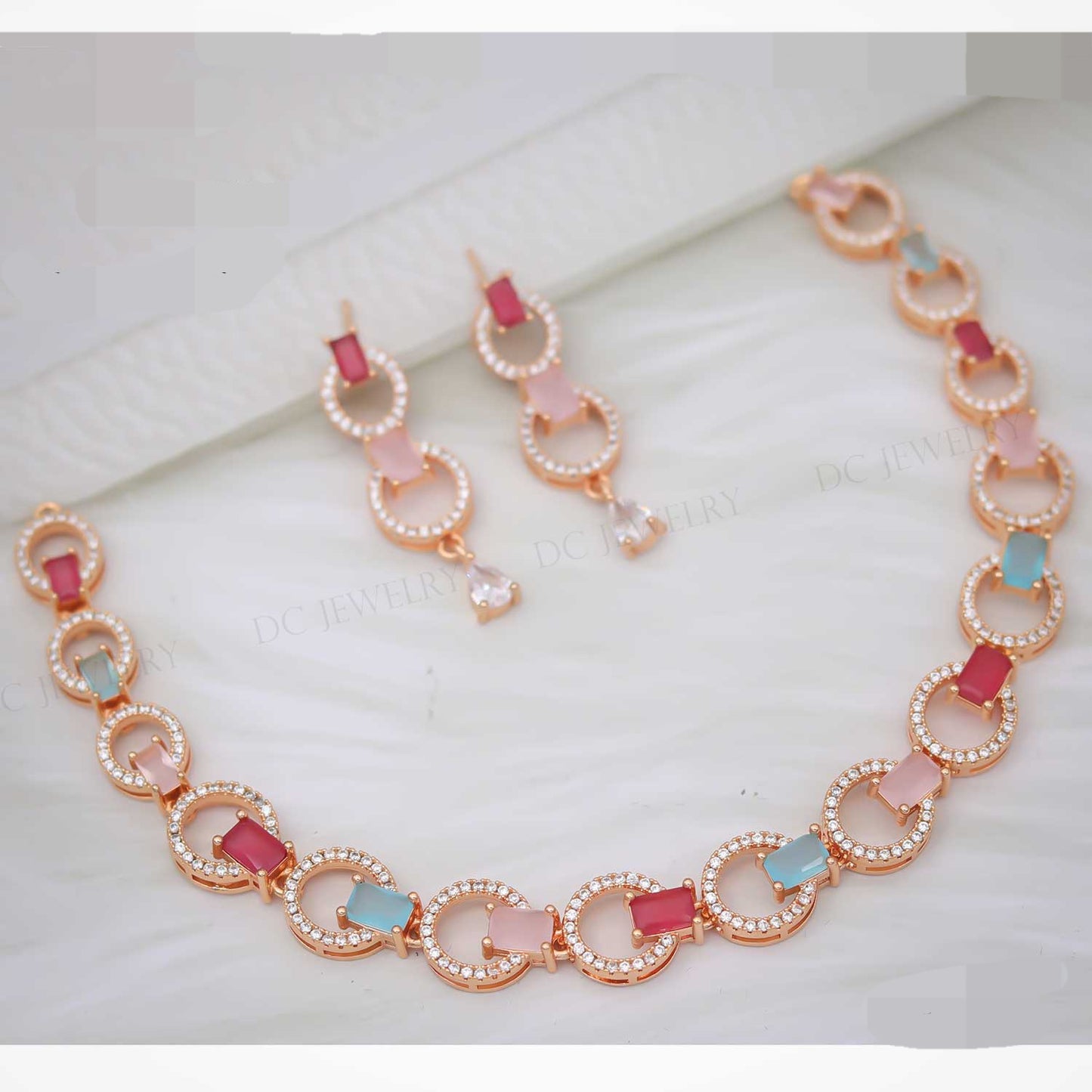 Vivid Harmony Circle Necklace