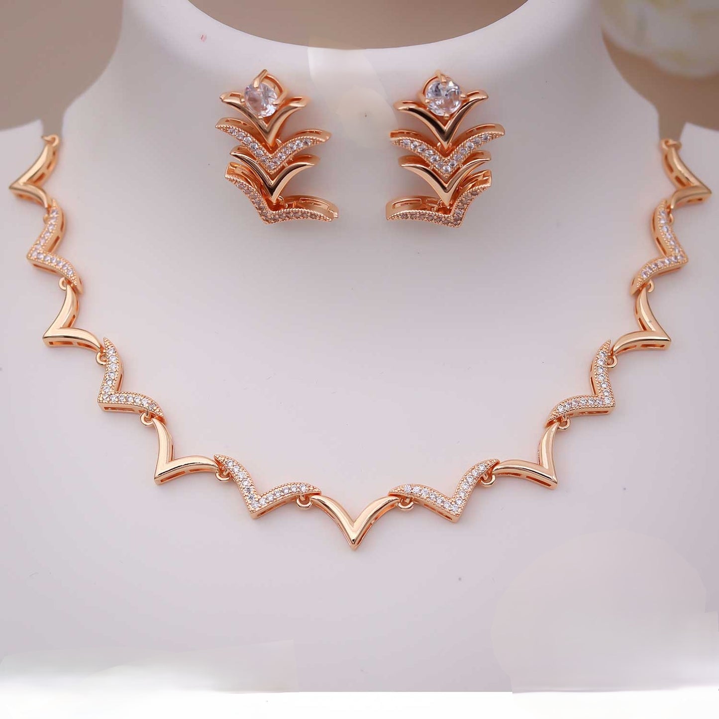 Sleek V Designer Necklace Set - eNJay Jewels 